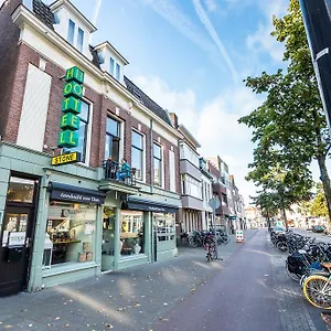 Stone Hotel&hostel Hotel